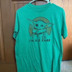 Green Graphic T-Shirt with Baby Yoda Design